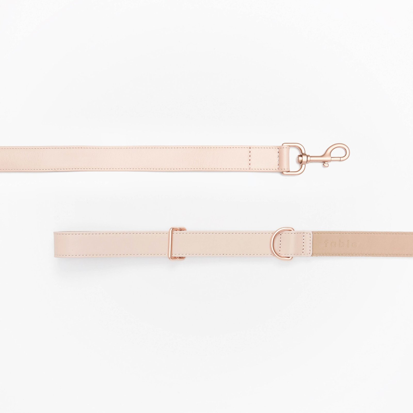 fable-blush-leash-3_da2de430-2dba-46c7-8a51-3ddb71fea831.jpg
